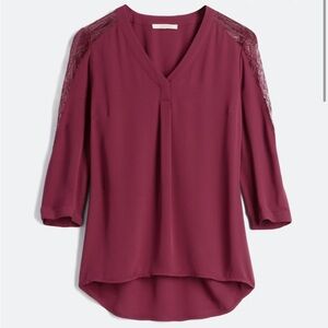 41 Hawthorn Burgundy 3/4 Lace Inset Sleeve V-neck Blouse